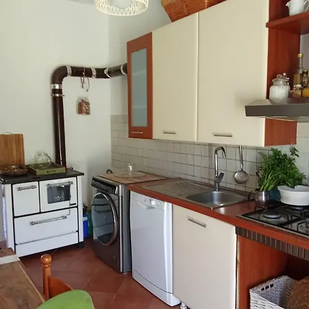 Su Frassu Stazzo Gallurese مونتي