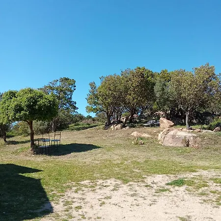 بيت للعطل Su Frassu Stazzo Gallurese مونتي